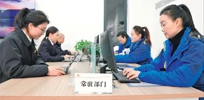 195a76f6fe854fc6c885986cea1fa9ff.jpg